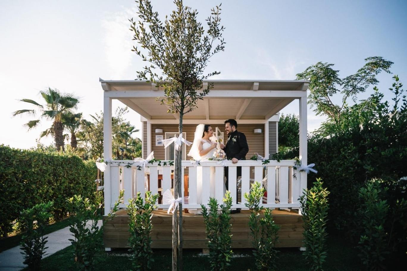 Mobile Home,1585472643:JPEG